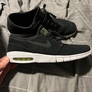 Janoski Max